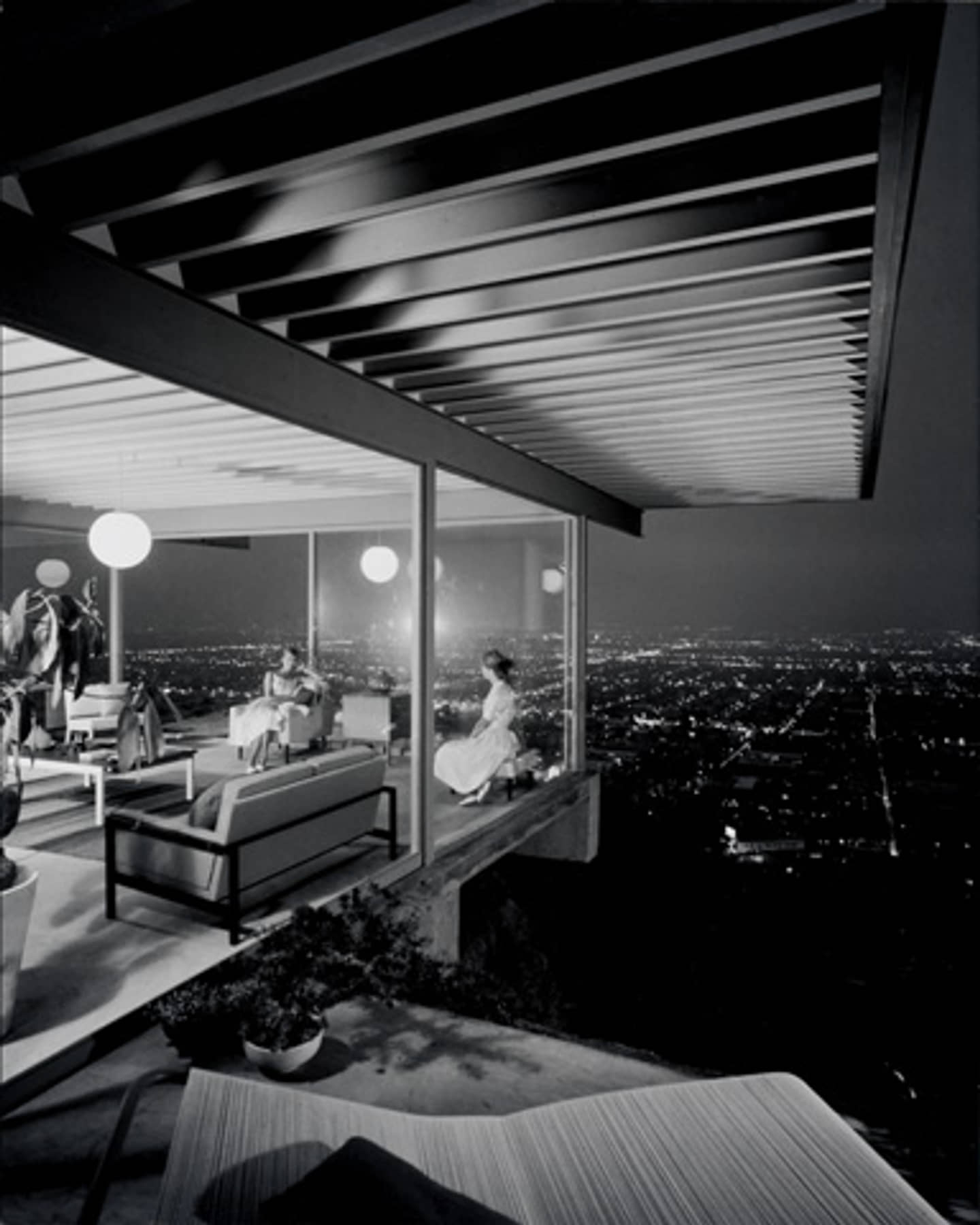 アート・デザイン・音楽 A Constructed View Julius Shulman A Constructed View: The Architectural Photography of Julius
